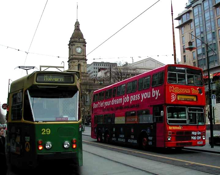 M>Tram Z3 29 & City Sightseeing Metrobus